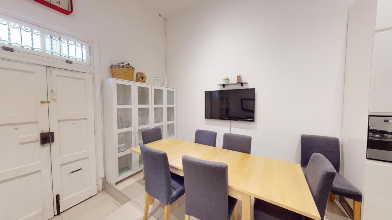 Spacious 3 Bedroom Maisonette Слима Екстериор снимка
