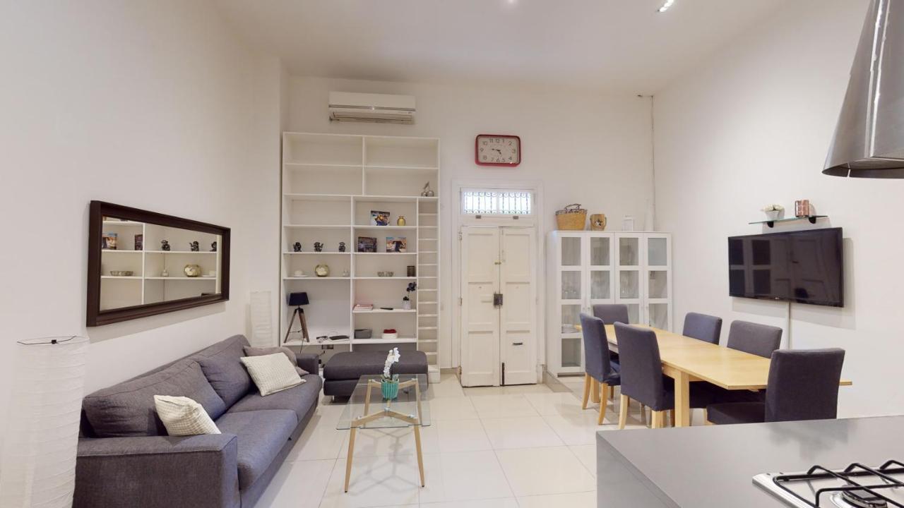 Spacious 3 Bedroom Maisonette Слима Екстериор снимка